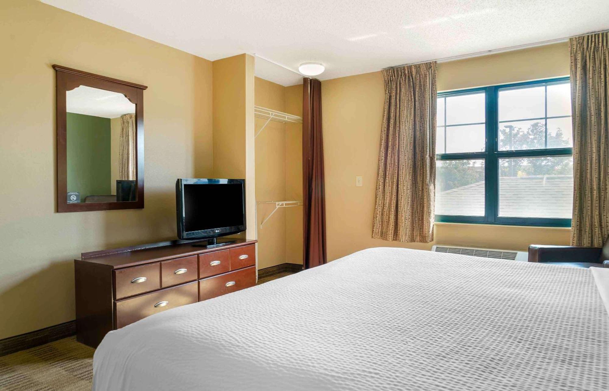 Extended Stay America Suites - Detroit - Кантон Екстериор снимка