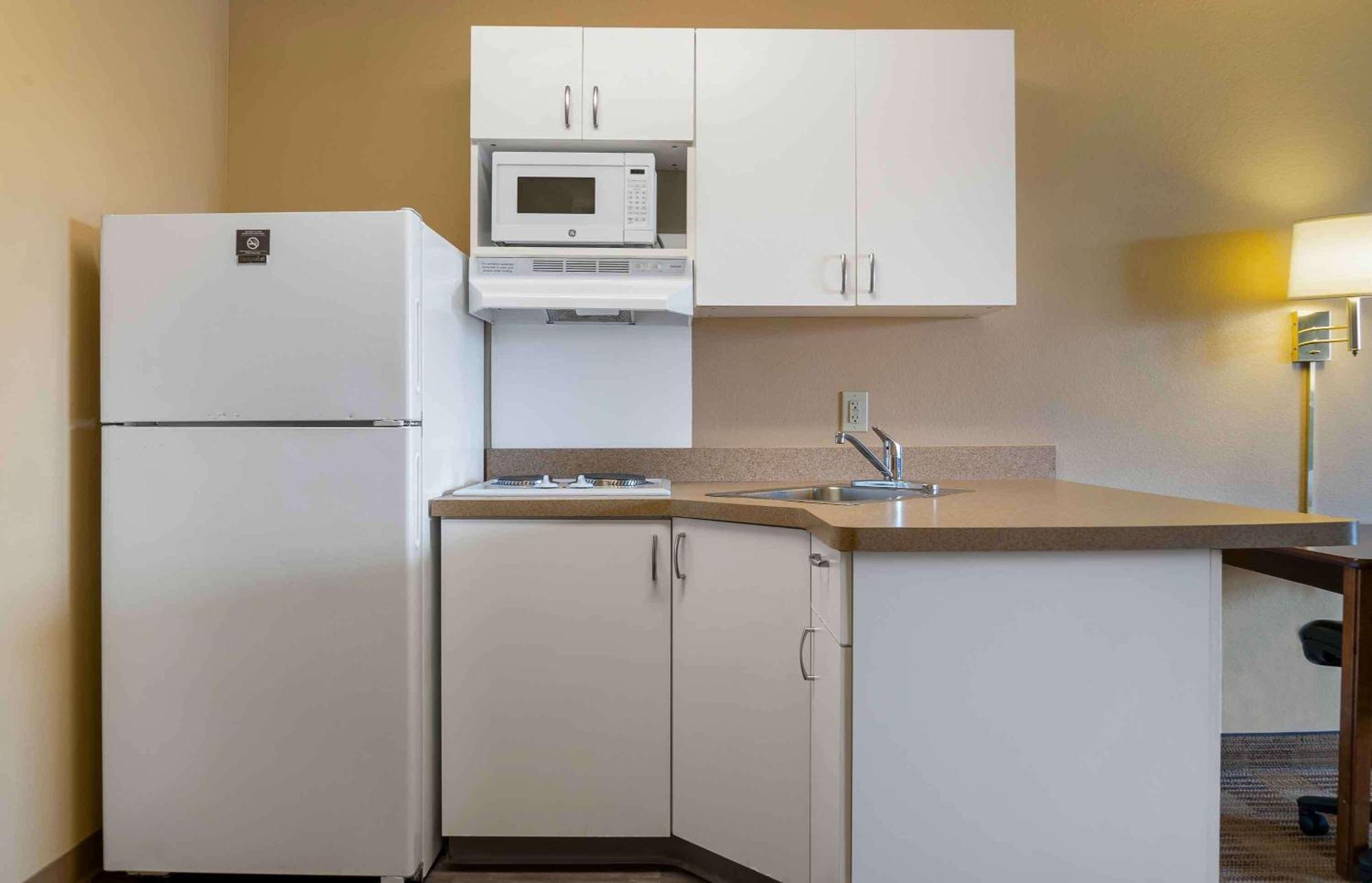 Extended Stay America Suites - Detroit - Кантон Екстериор снимка