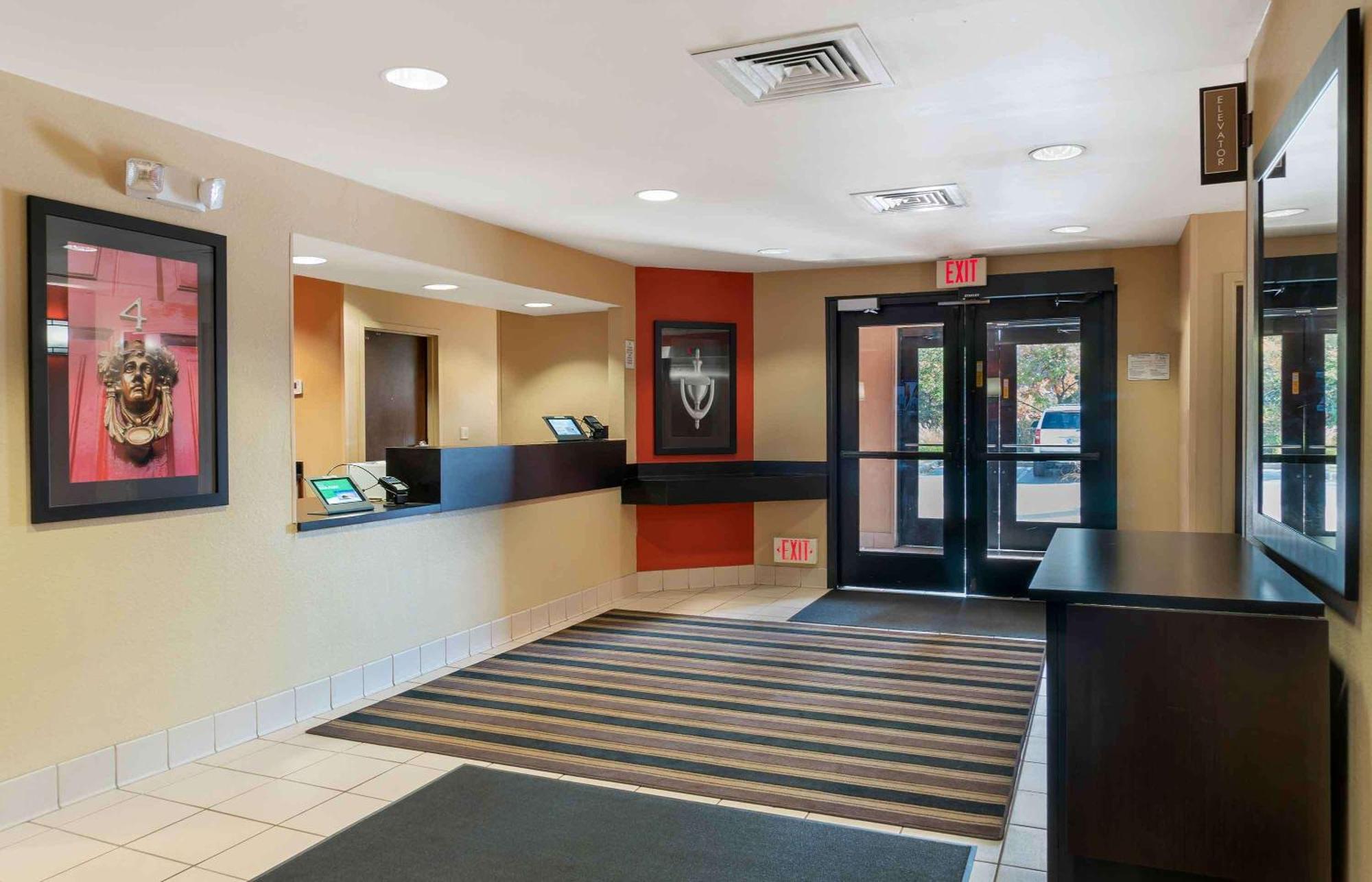 Extended Stay America Suites - Detroit - Кантон Екстериор снимка
